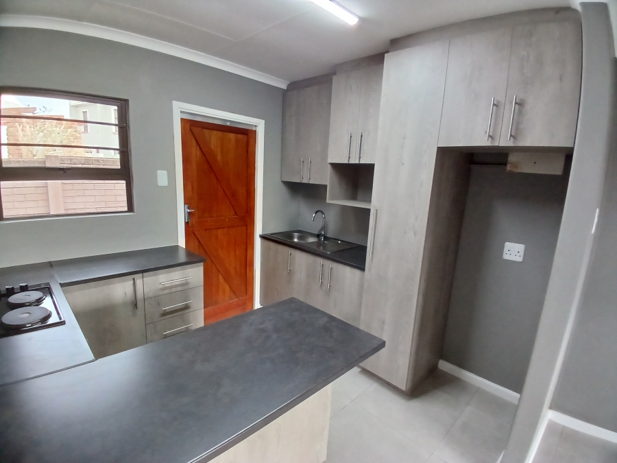 To Let 2 Bedroom Property for Rent in Lorraine Eastern Cape